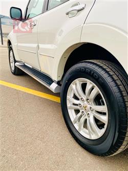 ميتسوبيشي باجيرو